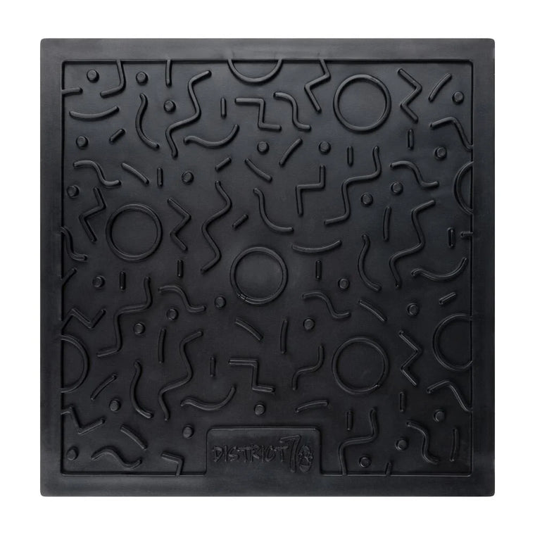 DISTRICT 70 | Quest Lickmat - Dark Grey