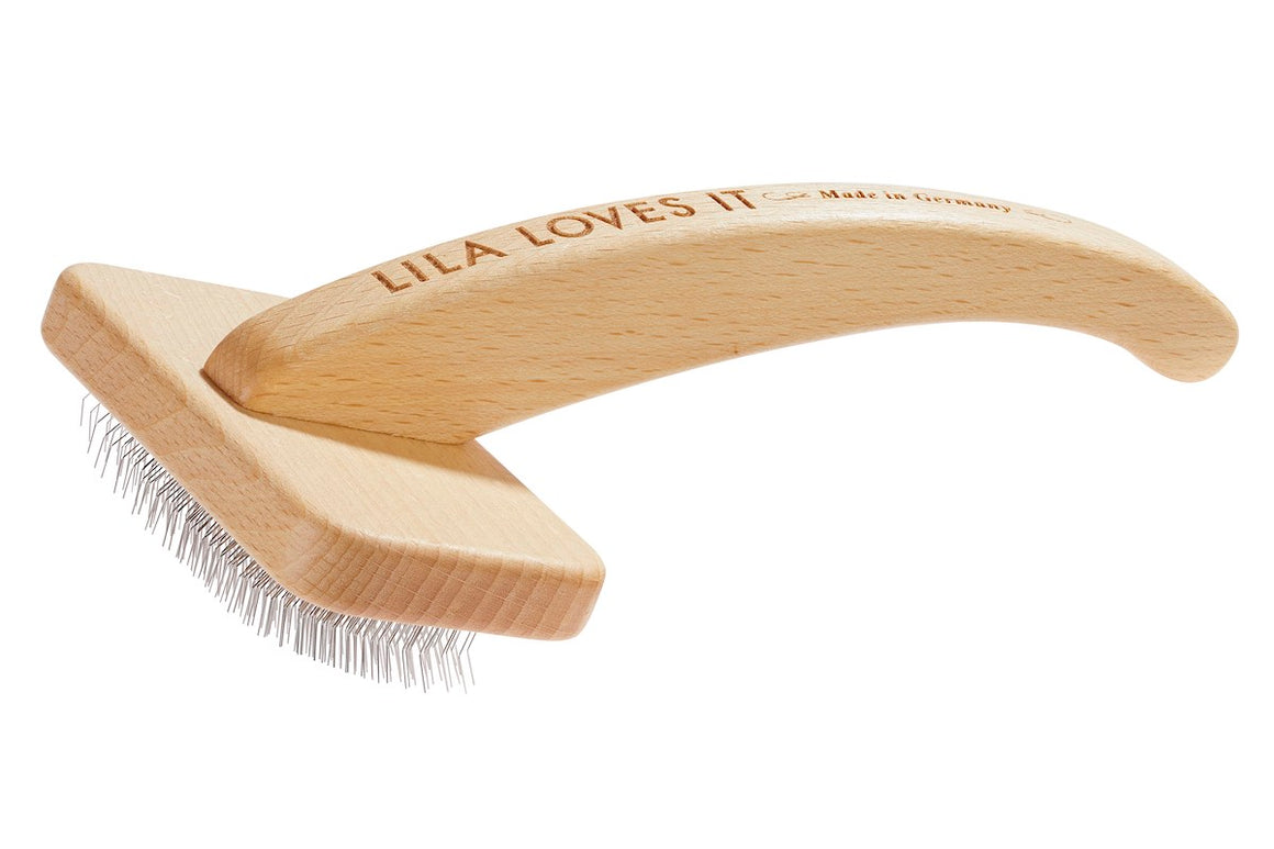 LILA LOVES IT | Slicker Brush